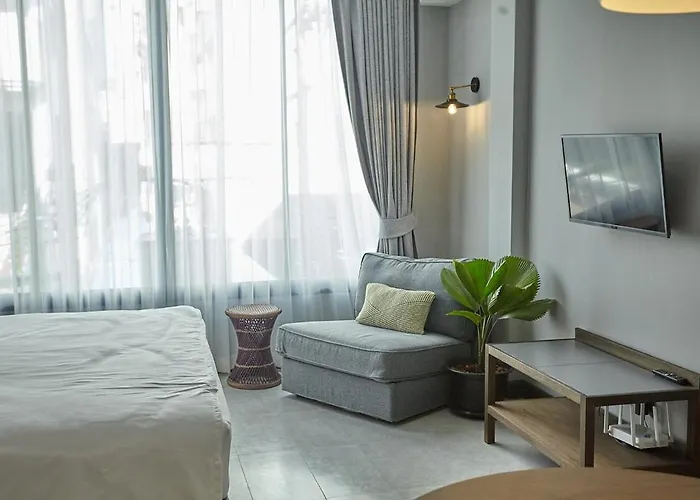 Appartement Stylish In Prime Sukhumvit-next To Bts Nana