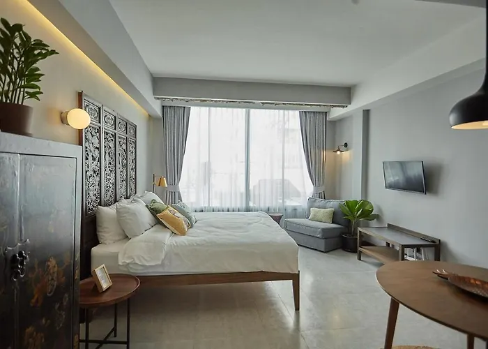 Stylish In Prime Sukhumvit-next To Bts Nana Bangkok